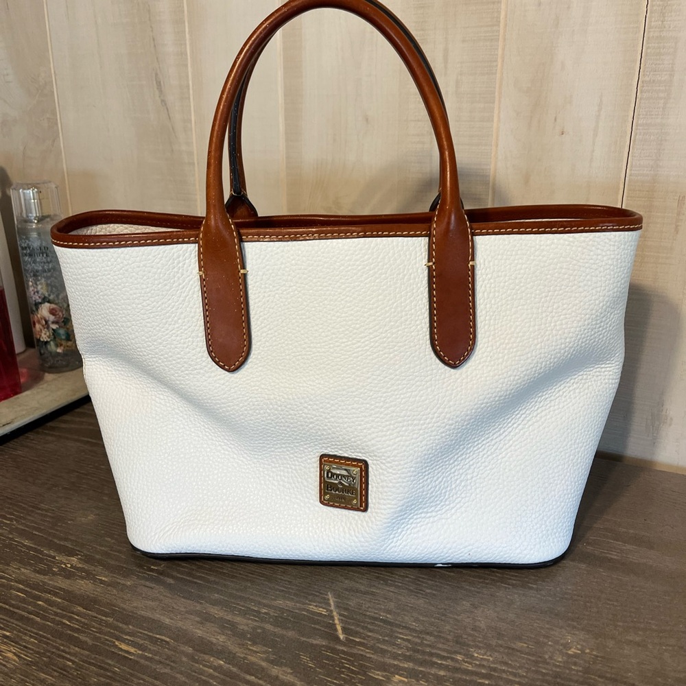 Elegant White and Brown Women's Bag. Tan shoulder strap included.